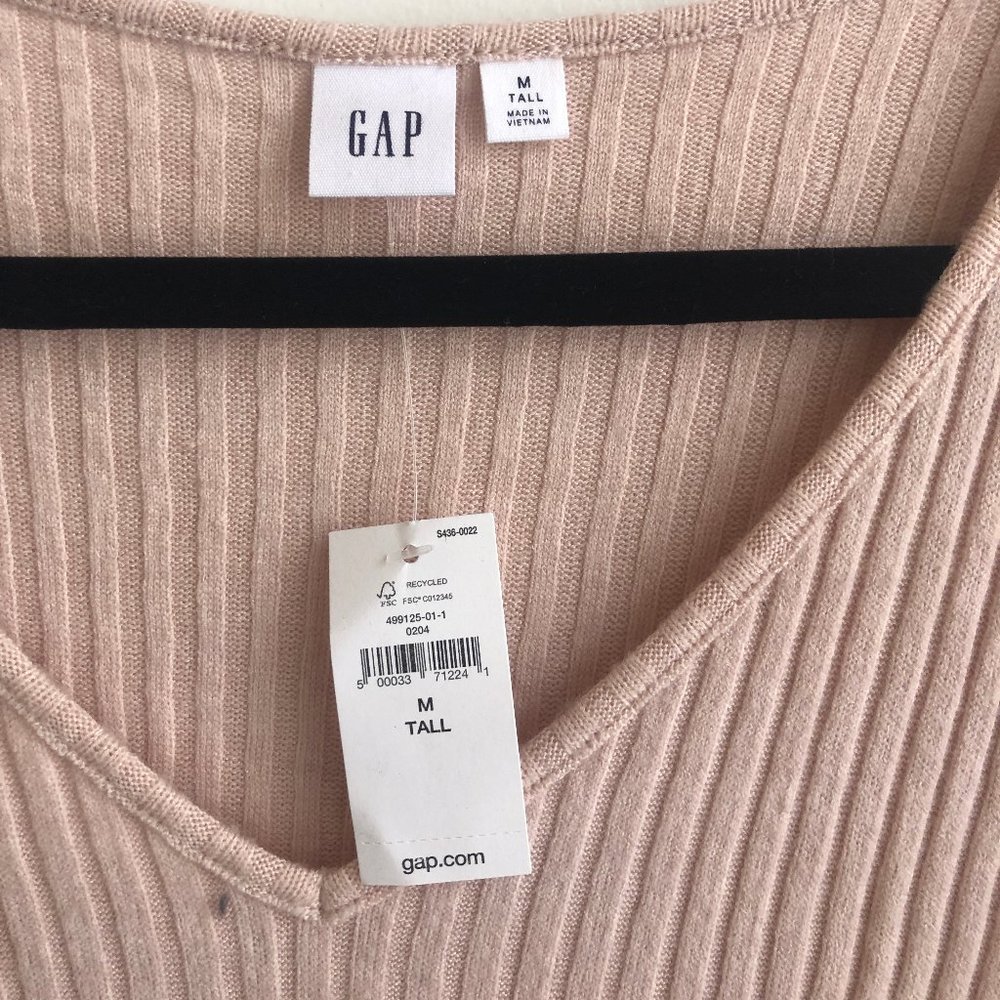 NWT Ribbed Knit Top - Picture 2 of 3